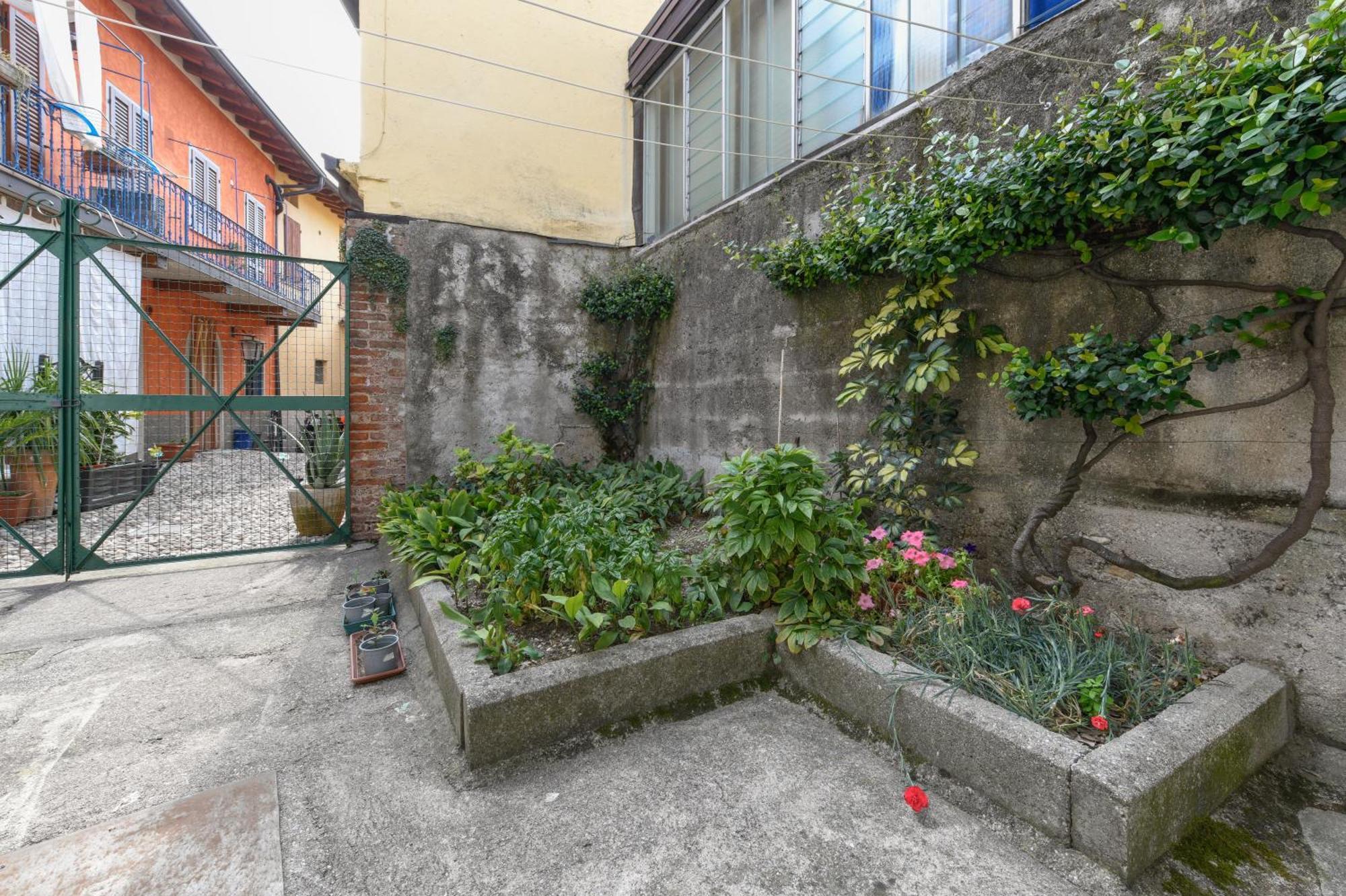 Appartamento In Piazza Moniga del Garda Dış mekan fotoğraf